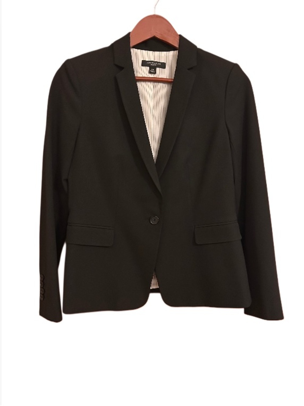 Ann Taylor Black Single-Button Tailored Blazer - Size 4P